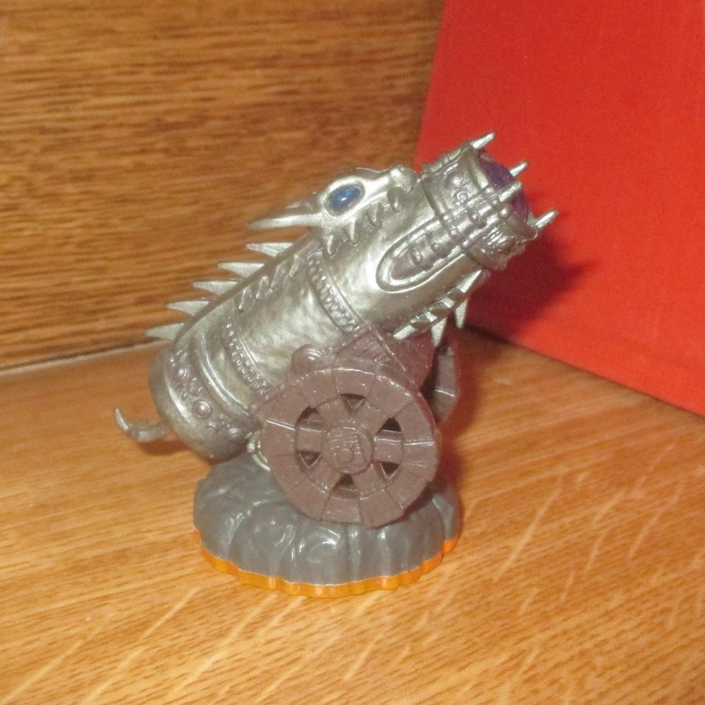 Dragonfire Cannon from Skylanders: Giants Figures